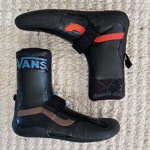 NWT - VANS - Surf Boot 2 Hi V 5MM - MULTI/BLACK